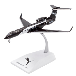 Maqueta Gulfstream G550 Puma N444SC 1/200