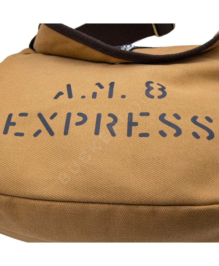 Boeing Vintage Logo Shoulder Bag Flight Bags for Pilots 845677025099 BuckerBook €41.32 RED CANOE