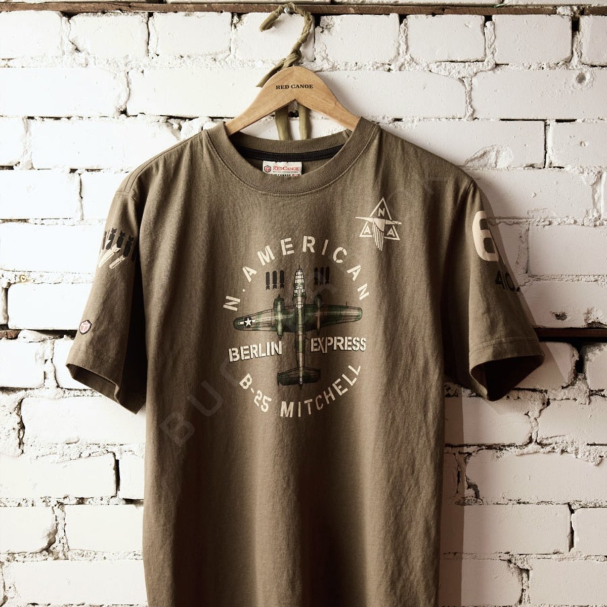 Camiseta NAA B-25 Mitchell Camisetas Aviación  BuckerBook 39,95 € RED CANOE
