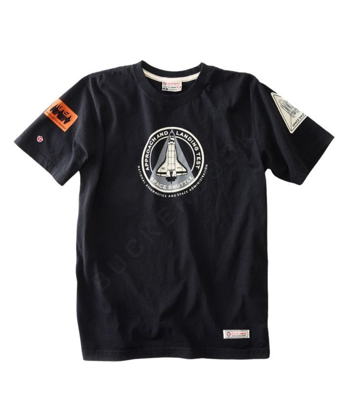 Camiseta NASA Shuttle Camisetas Aviación  BuckerBook 39,95 € RED CANOE