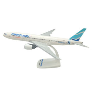 Euro Atlantic Boeing B777-200ER CS-TSX 1/200 Model