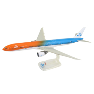 KLM Boeing B777-300ER PH-BVA 1/200 Model