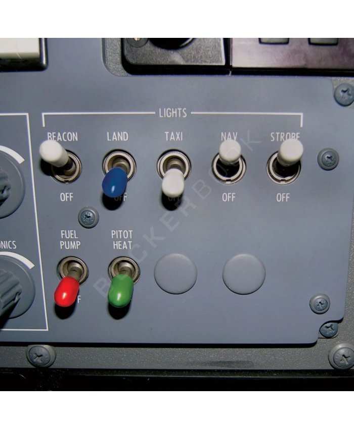 Carcasas para Interruptores / Switches Bloqueos de Controles y Ráfagas  BuckerBook 2,00 € FlightGear