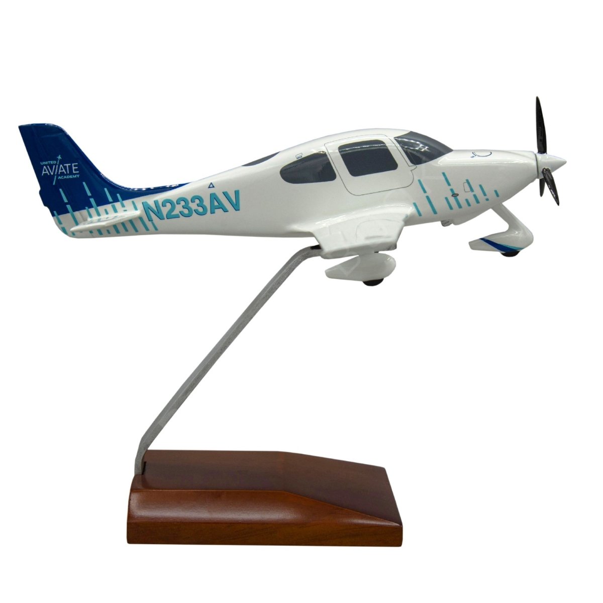 Maqueta Cirrus CR20 Private N233AV 1/40 Maquetas Aviación General 4013150490153 BuckerBook 211,90 € Herpa Wings