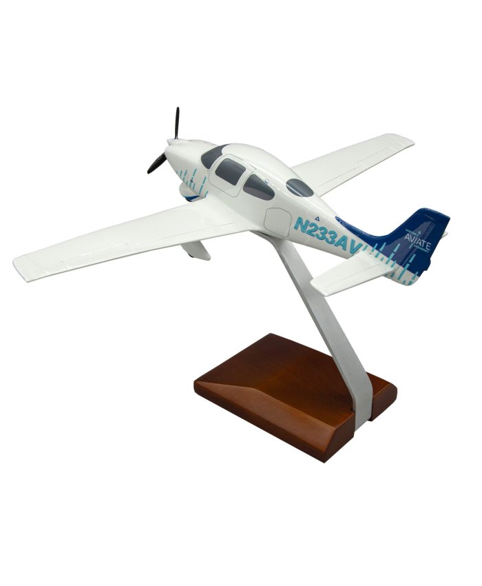 Maqueta Cirrus CR20 Private N233AV 1/40 Maquetas Aviación General 4013150490153 BuckerBook 211,90 € Herpa Wings