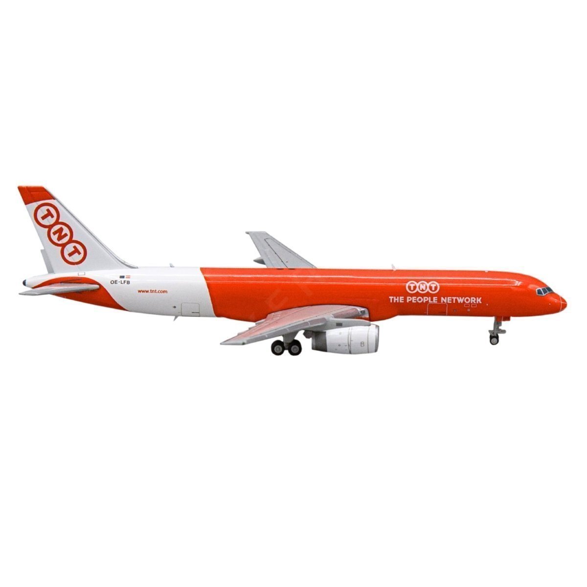 Maqueta Boeing B757-200PF OE-LFB TNT 1/400 Maquetas Aviación Comercial  BuckerBook 39,90 € JCWings