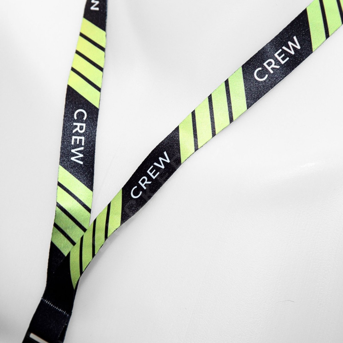 Lanyard Crew 4 Barras Lanyards / Cintas de Identificación  BuckerBook 5,00 € BuckerBook Premium
