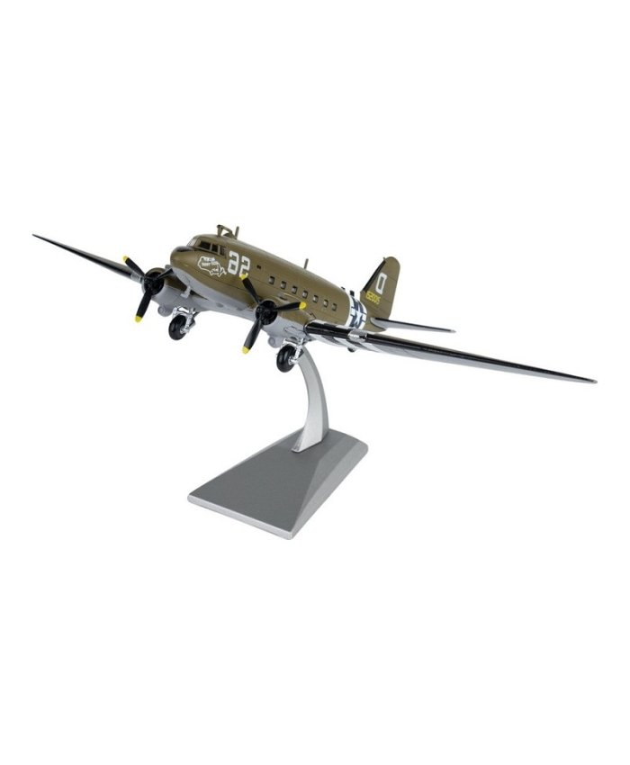 Maqueta C-47 Skytrain 1/100 Maquetas Aviación Militar 8719298280347 BuckerBook 53,00 € Fostex