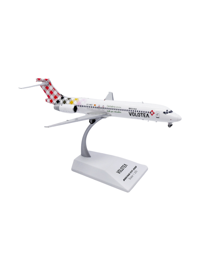 Bucker Book Maqueta Volotea 717