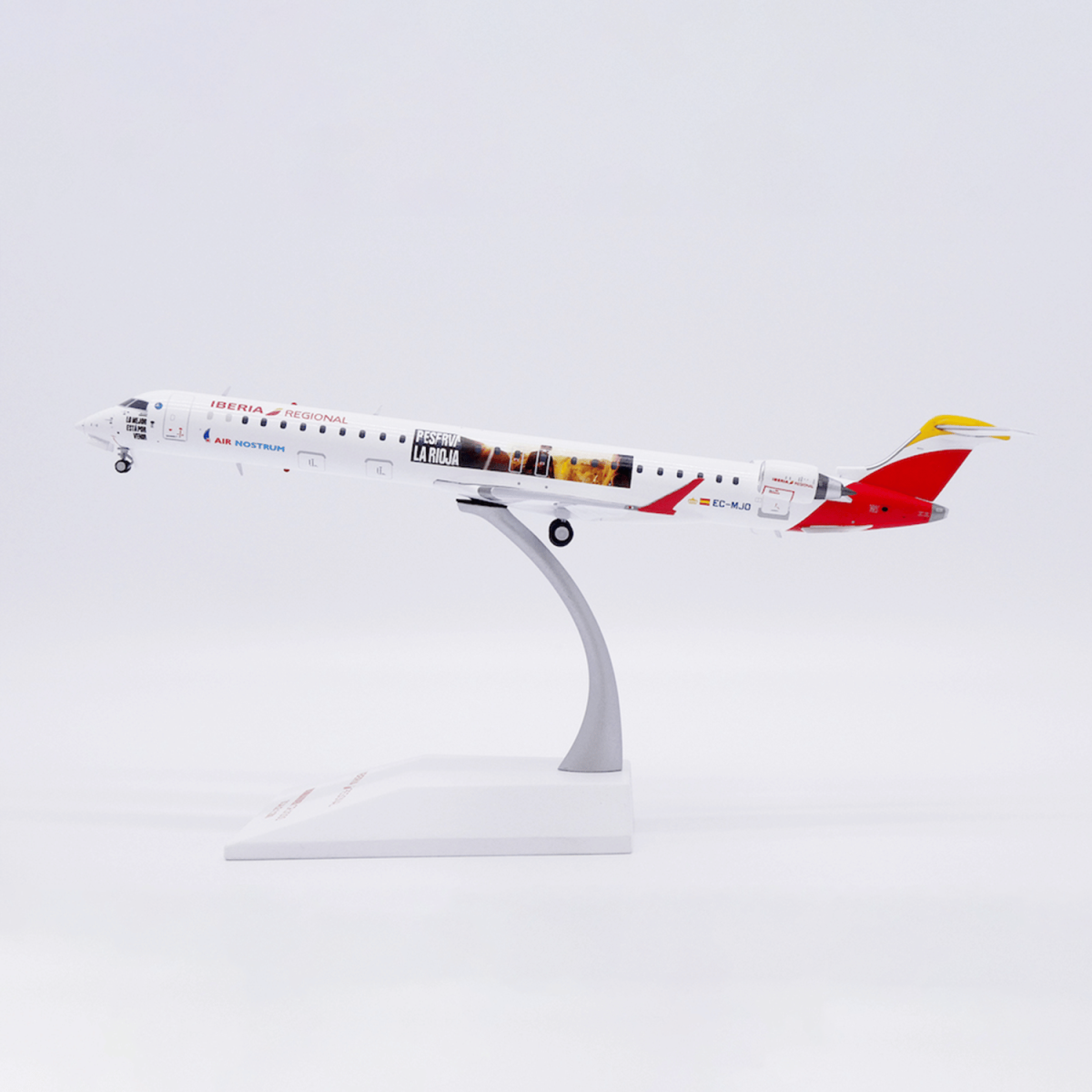 Maqueta Canadair CRJ1000 Air Nostrum "Reserva La Rioja" EC-MJO 1/200