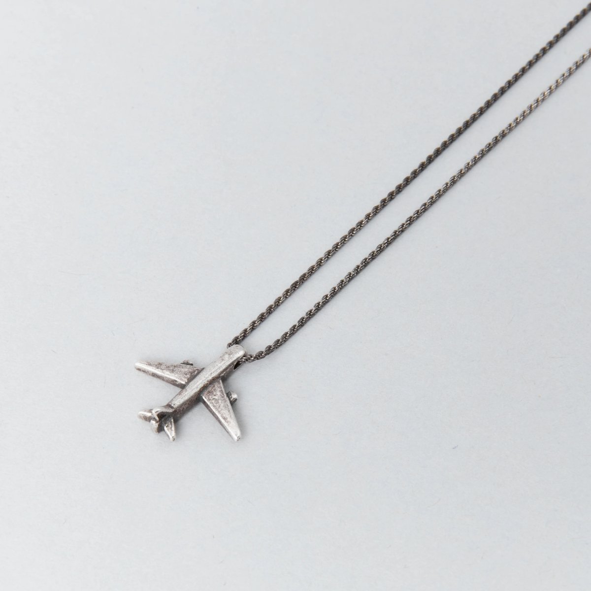 Oxidized Silver Airplane Necklace FLEVEL v1 Aviation Necklaces & Bracelets 1703854610034 BuckerBook €61.94 Flevel