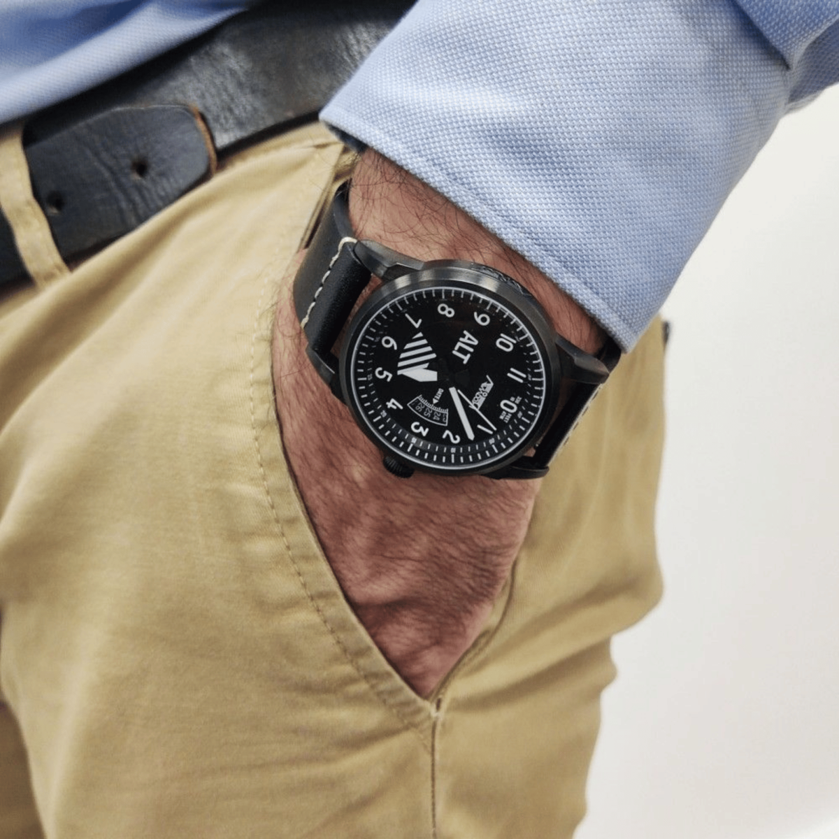 Aviador New Altimeter Watch AV-1246 Wristwatch 1776424793574 BuckerBook €165.00 Aviador
