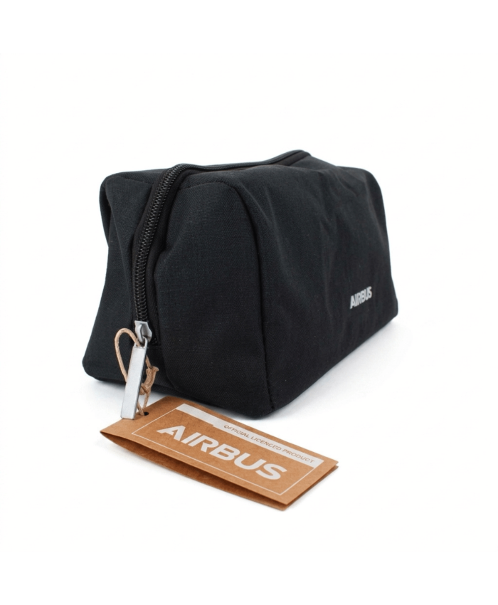 Sustainable Airbus Toiletry Bag Flight Bags for Pilots 3763420034921 BuckerBook €29.00 Airbus
