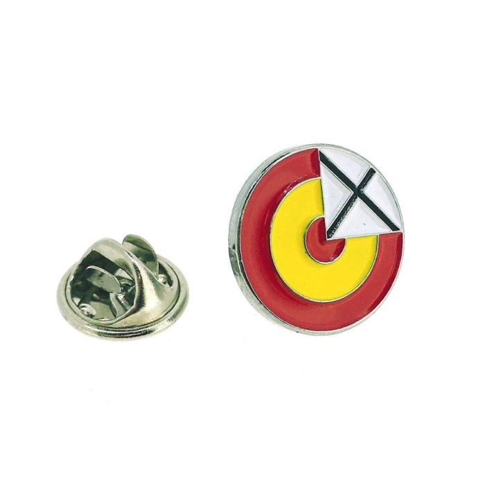 Spanish Escarapela Pin with Blades Aviation Pins  BuckerBook €5.00 