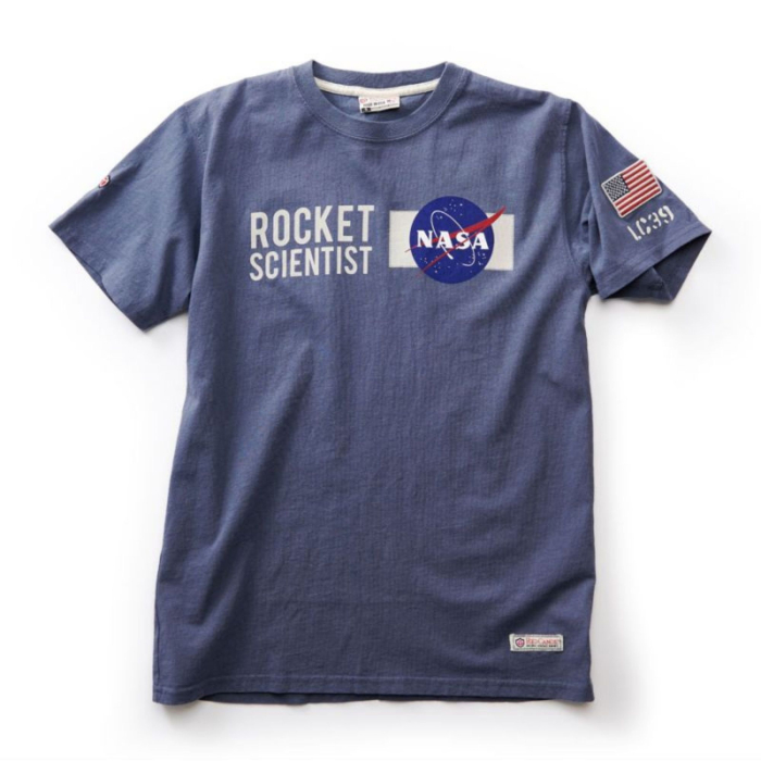 Nasa Rocket Scientist T-Shirt Aviation T-Shirts  BuckerBook €39.95 RED CANOE