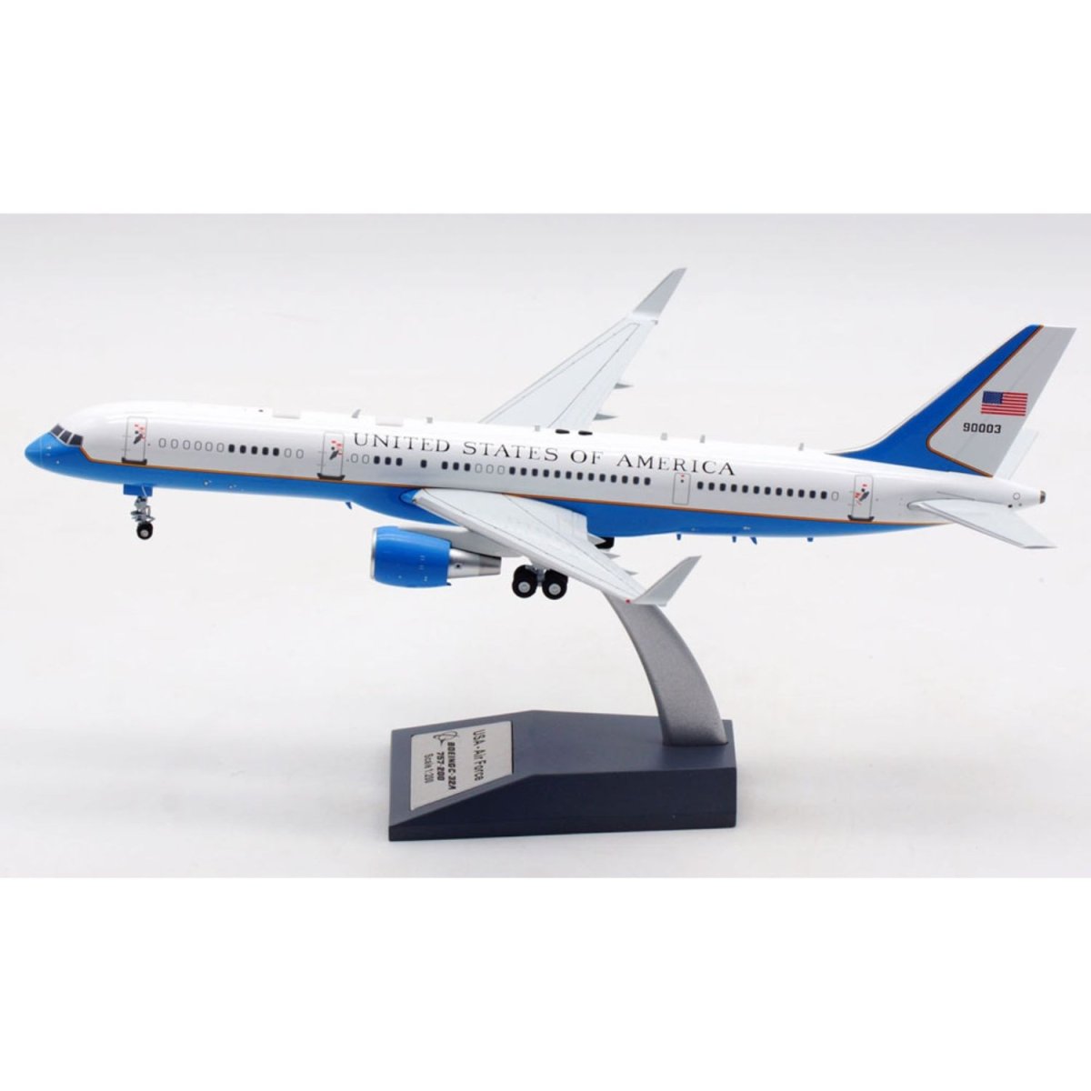Boeing B757-200 USAF Air Force One C32-A 1/200 Model IFC32USA01 InFlight 200 Commercial Aviation Models