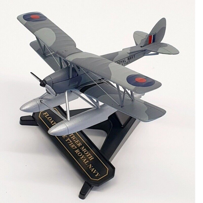 DH82 Tiger Moth Floatplane Royal Navy T718 1/72 Model Military Aviation Models 5055530117372 BuckerBook €45.95 