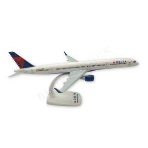 Delta Boeing B757-300 N590NW 1/200 Model