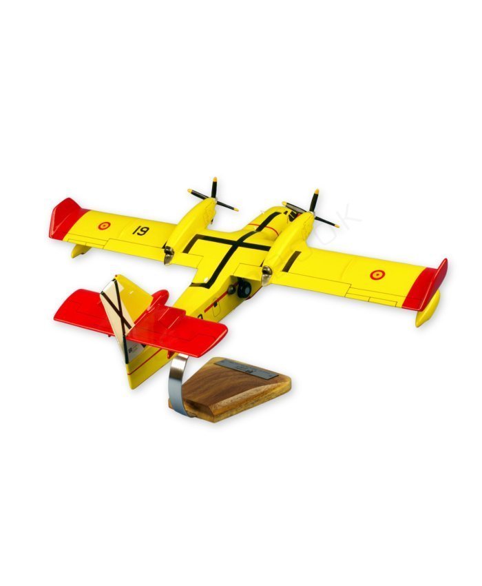 Maqueta Canadair CL-215T Grupo 43° Ejército del Aire 1/55 Maquetas Aviación Militar  BuckerBook 216,00 € 