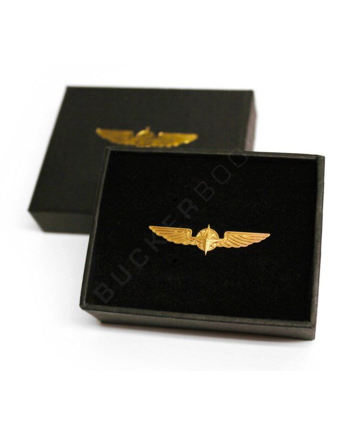 Insignia Alas de Piloto 3,5 cm Dorada Pines 1703124761442 BuckerBook 7,90 € Design 4 Pilots
