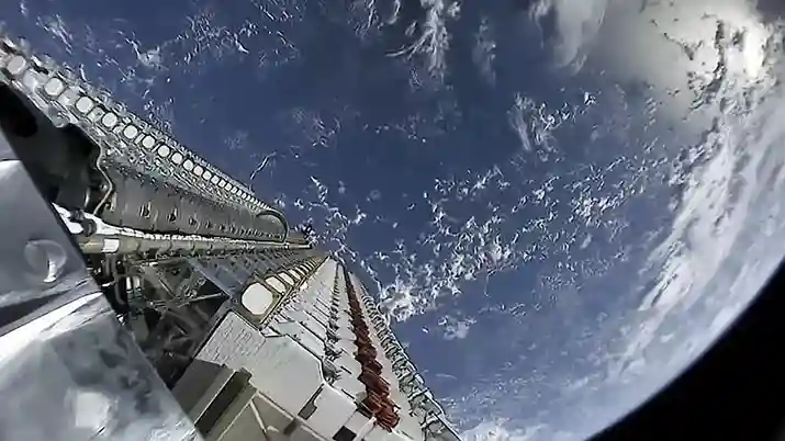 60 satélites Starlink a punto de ser desplegados en la órbita terrestre